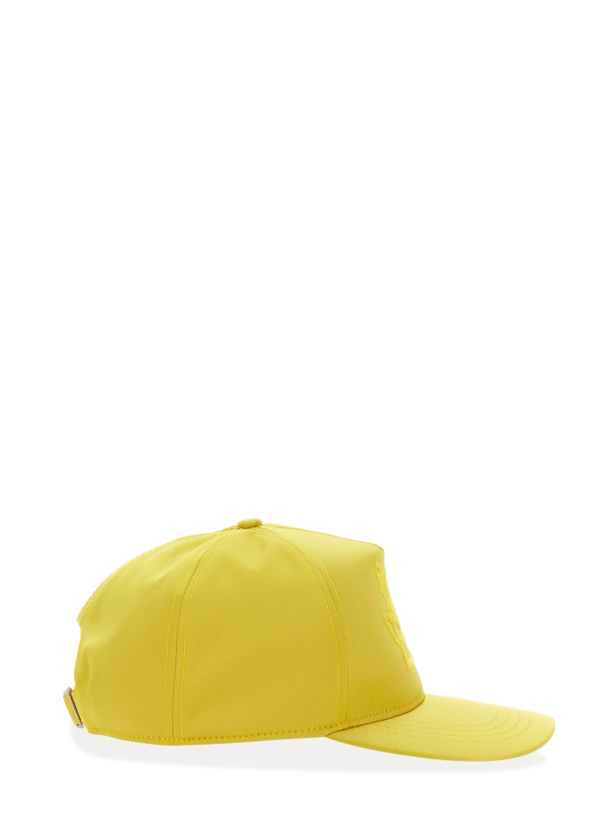 ETRO      CAPPELLO DA BASEBALL IN SETA CON LOGO